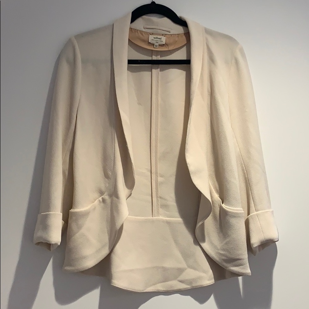 Aritzia Wilfred Chevalier Cropped Crepe Jacket